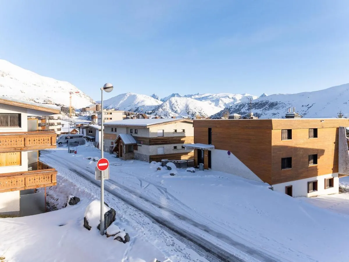 Studio Confort Pres Des Pistes, Parking, 4 Pers - Fr-1-645-23 Huez Apartment
